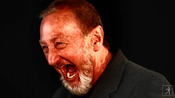 Robert Englund Talks About The Secrets To Freddy K...