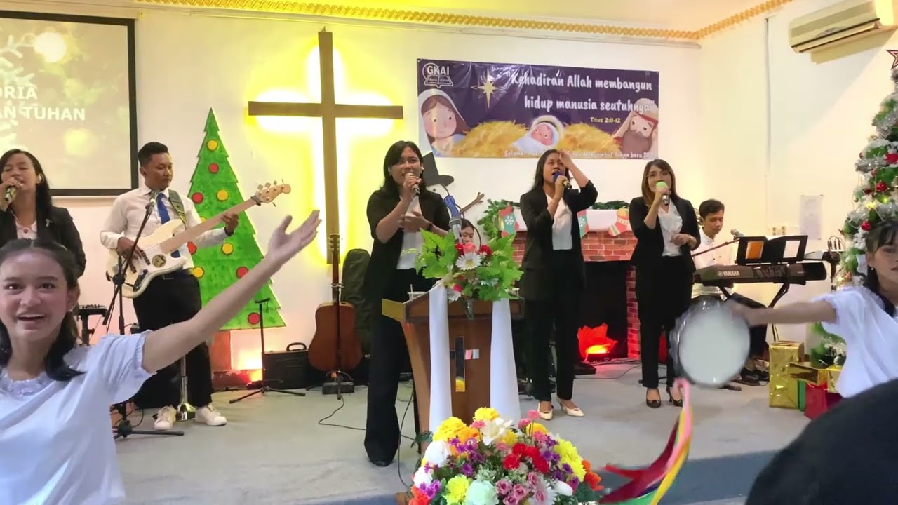 Hai Mari Berhimpun medley Gloria (Natal 2025 GKAI Hosana)