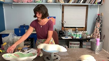 Hump Molds and Surface Decoration  Online Workshop with Erin Furimsky