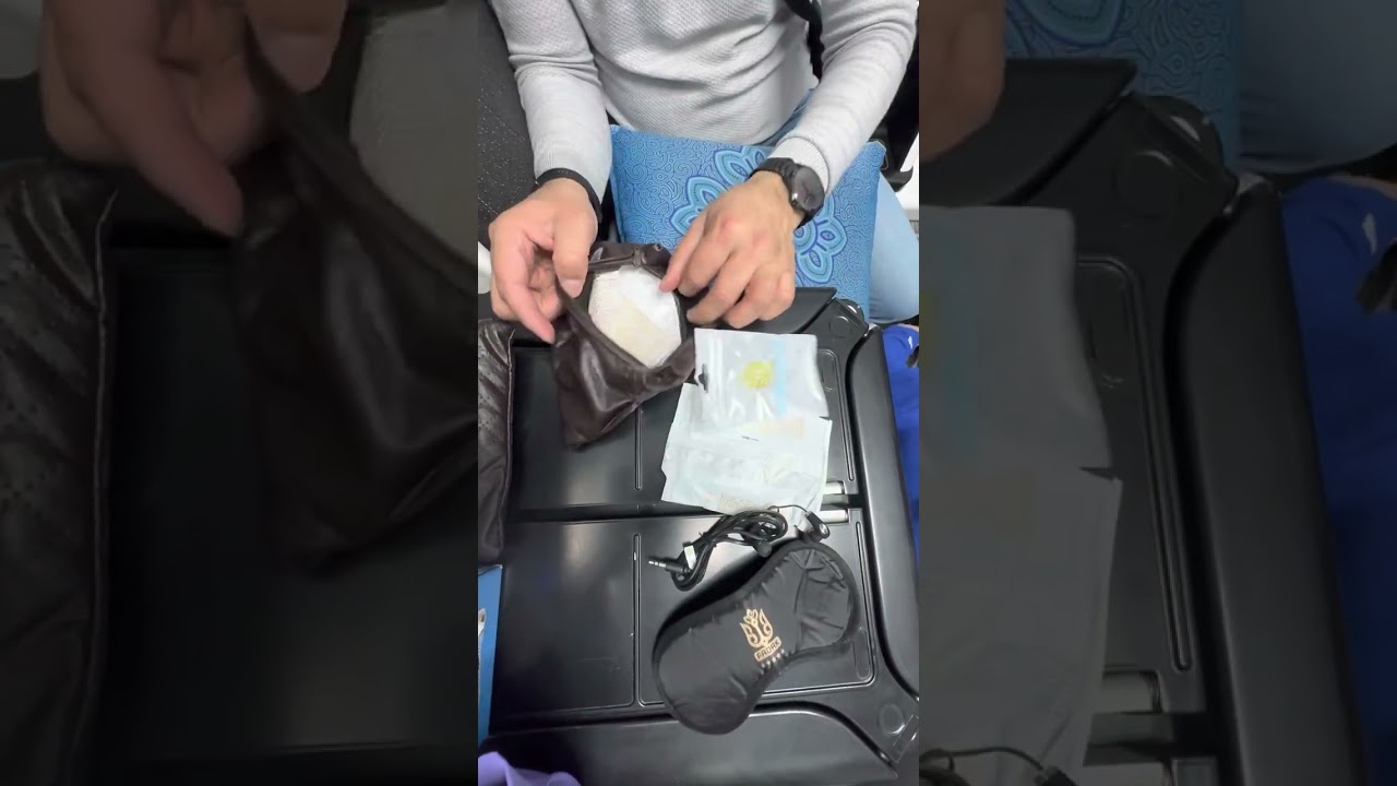 Fadak train 5star business class,gift bagكيف بهداشتي قطار فدك پنج ستاره