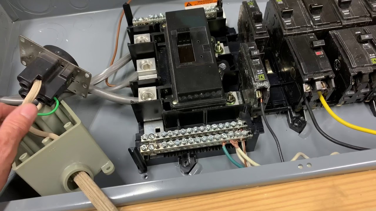 Cambia la conexión de una caja eléctrica en tu casa , de 220v a 110v 👨