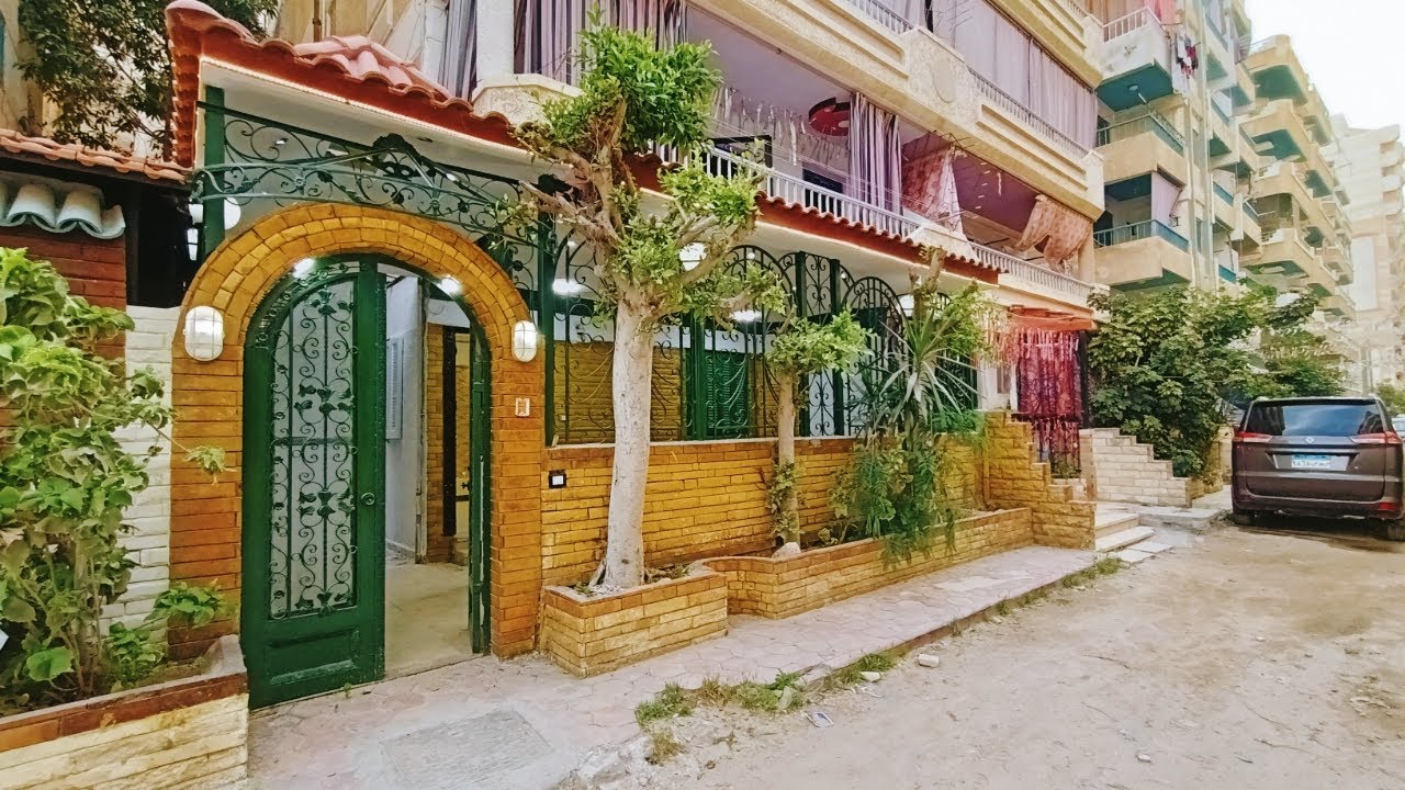 مفاجأة شاليه الأحلام ١٦٠متر بحديقة خاصه ٣ غرف نوم ٢ حمام  بجوار البحر والشارع العمومي فرصه للاستثمار