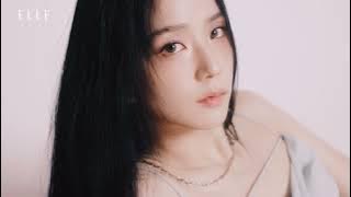 Behind-The-Scenes with BLACKPINK's JISOO for ELLE Singapore