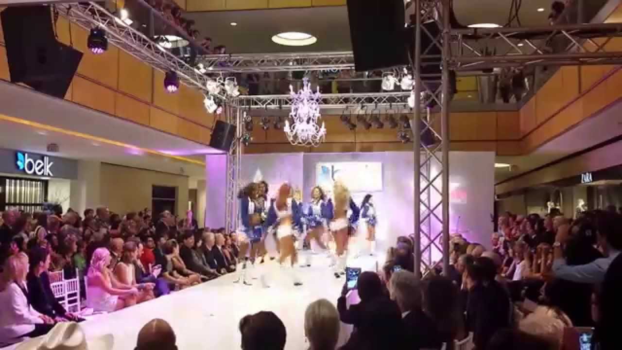 Sexiest Dallas Cowboys Cheerleaders - Crazy Hot Dancing - YouTube