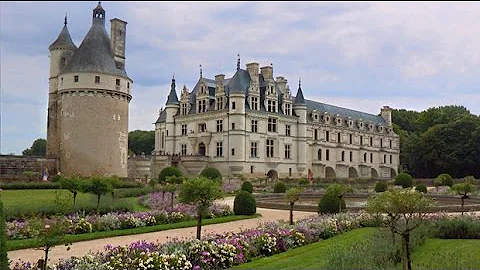 Pourquoi le château de Chenonceau a été construit ?