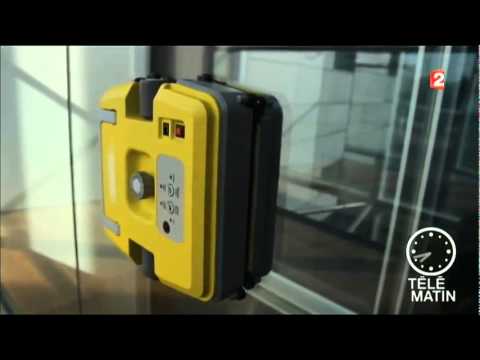 Robot laveur de vitre E.Ziclean Windoro - YouTube