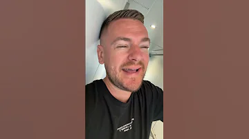 JEREMSTAR SOUTIENT SA COPINE EMMA PARIS 