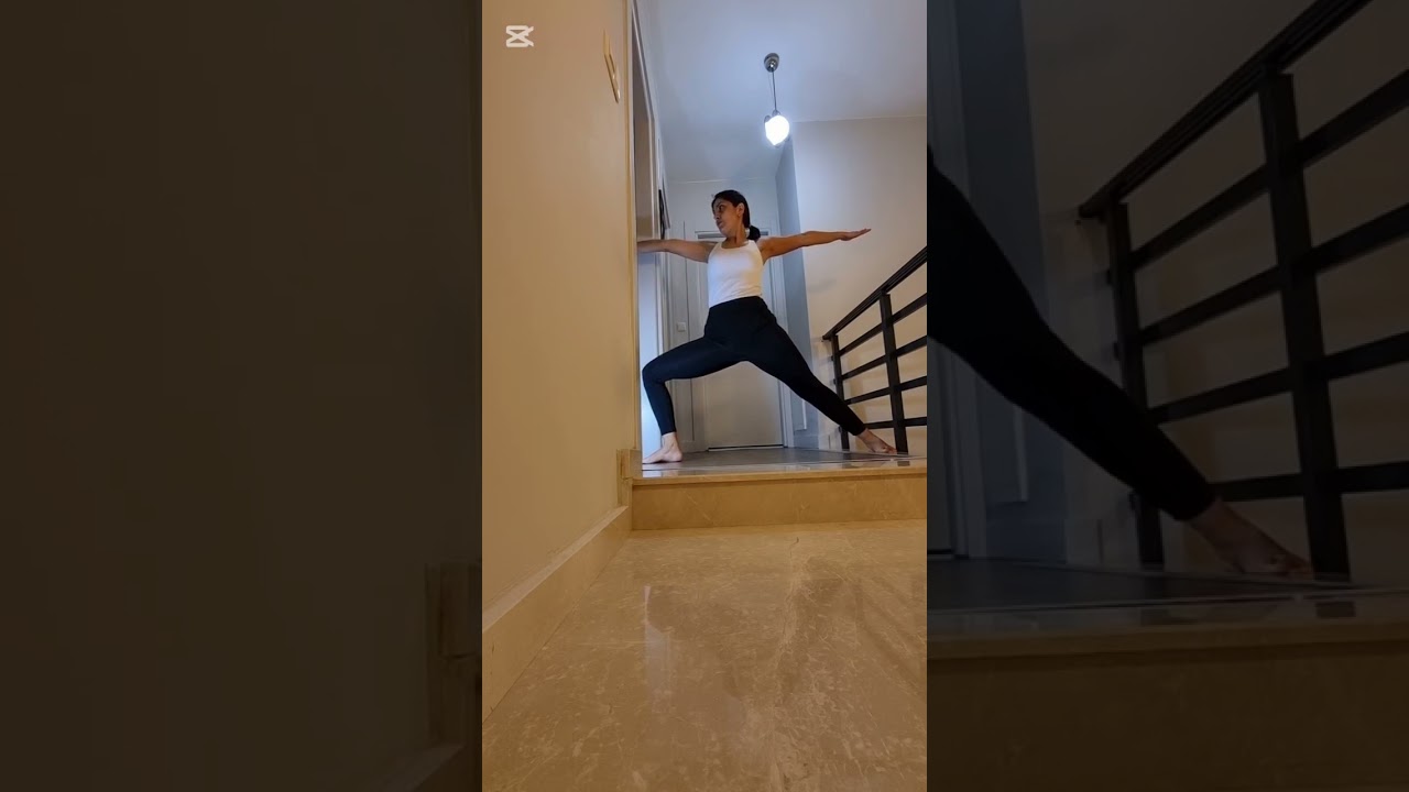 Bedeni esneten ve güçlendiren 5 dakikalık yoga akışı #yoga #ruhbedenzihin #yogaflow #spor #esneklik 