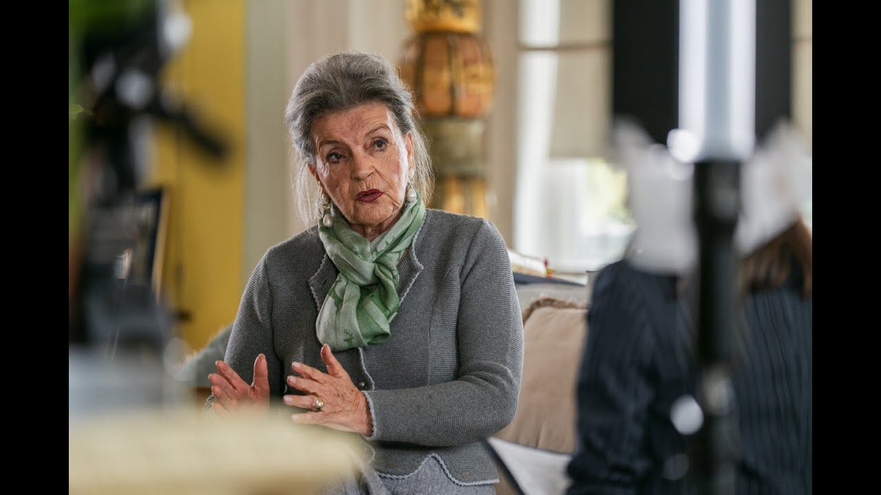 „Az életben mindent csak kölcsön kapunk” – beszélgetés Károlyi Erzsébet asszonnyal