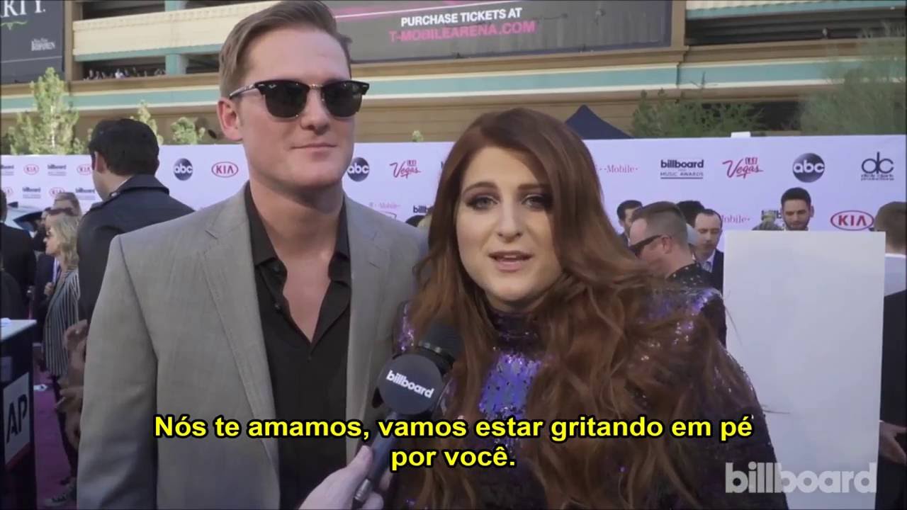 Meghan Trainor Kesha Support at the Billboard Music Awards 2016 Red Carpet (Legendado)