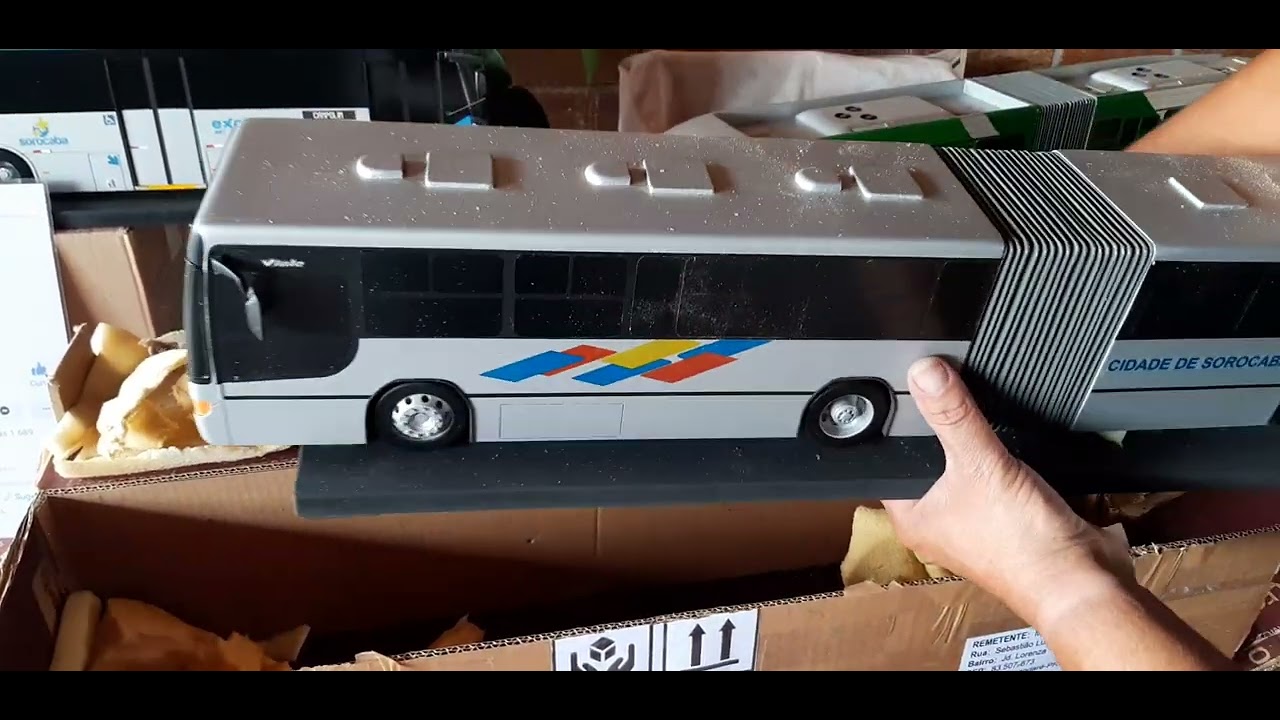 Miniatura de ônibus     fabricante MCR miniaturas