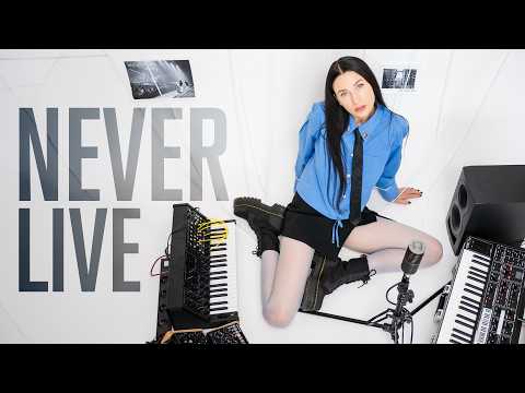 Avis Vox - Never | Live Performance (mau5trap)