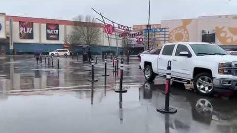 Stupid! Valet Parking at Opry Mills - Dave & Buster’s