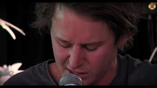 Ben Howard &quot;Old Pine&quot; live | 2 Meter Session #1470