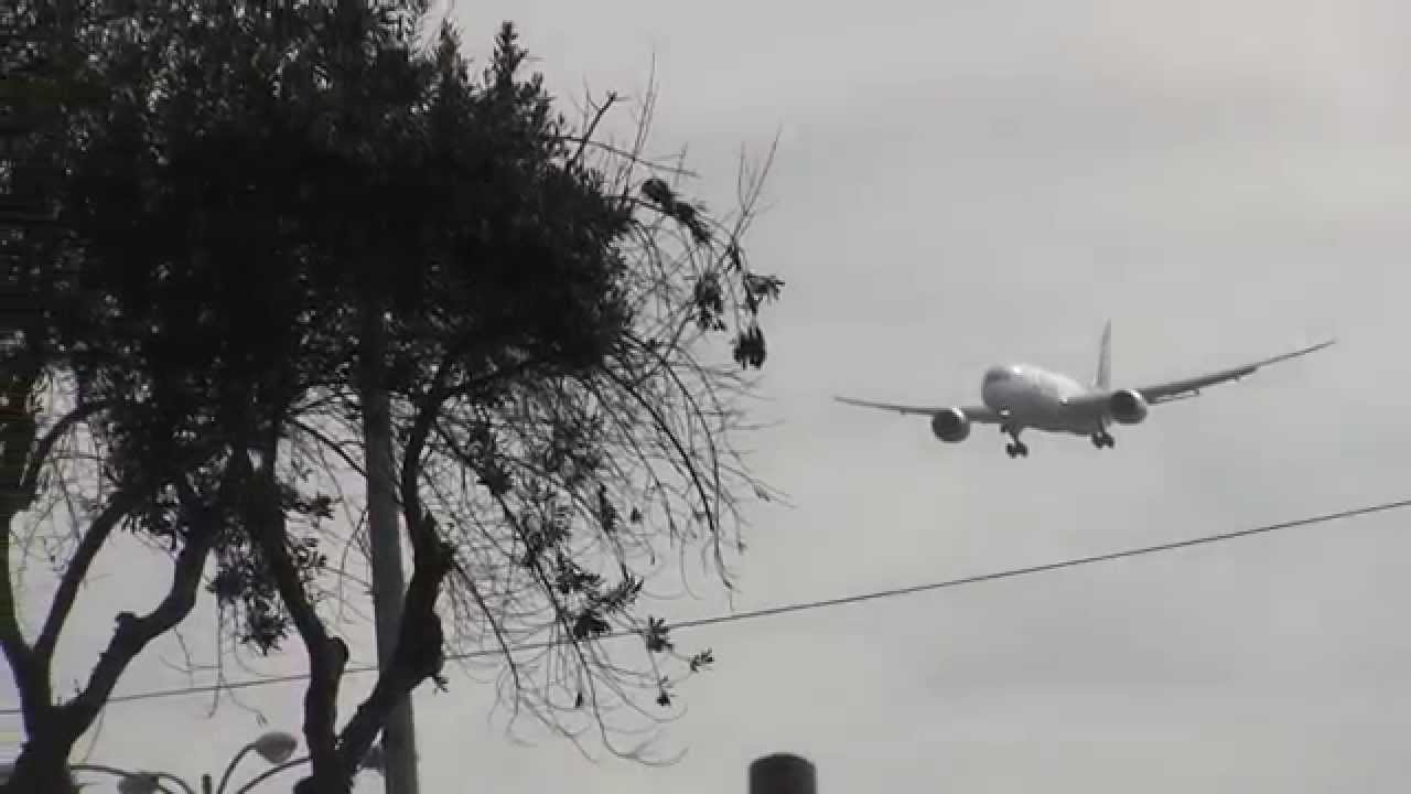 LATAM Chile - Boeing 787-8 [CC-BBE] Landing at Los Angeles (KLAX) Formerly LAN Airlines