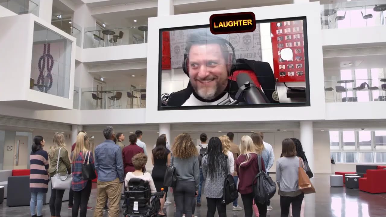 905 - Savannah & the Pear Shaped Man