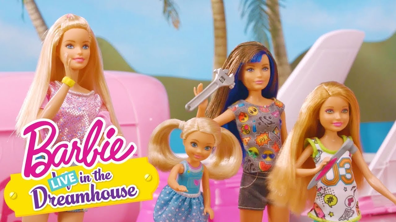 A ÚNICA MANEIRA DE VOAR | Barbie LIVE! In The Dreamhouse | Barbie Português