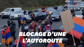 Une manifestation pro-Arménie bloque l'autoroute A7 près de Vienne dans l'Isère et dégénère