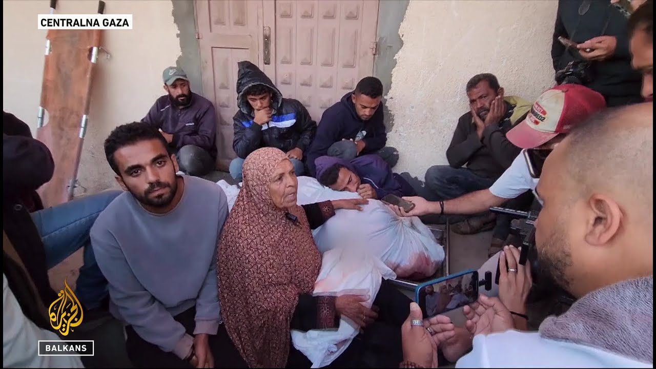 الفلسطينيون يبحثون عن جثث أحبائهم في المشرحة