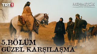 Mehmet ve Zeynep, çölde Mevlüt ve Niyazi'yle karşılaşıyor. | Mehmetçik Kûtulamâre 5.Bölüm