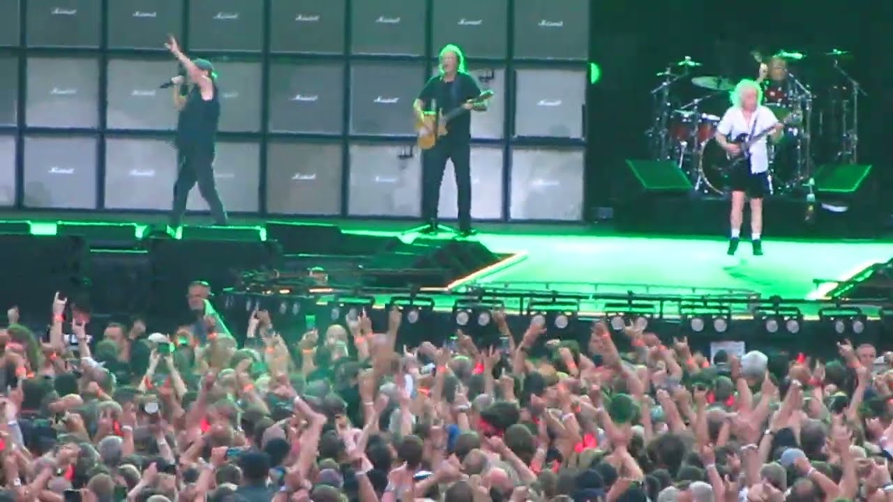 AC/DC - Dirty Deeds Done Dirt Cheap - Berlin am 30.06.2025