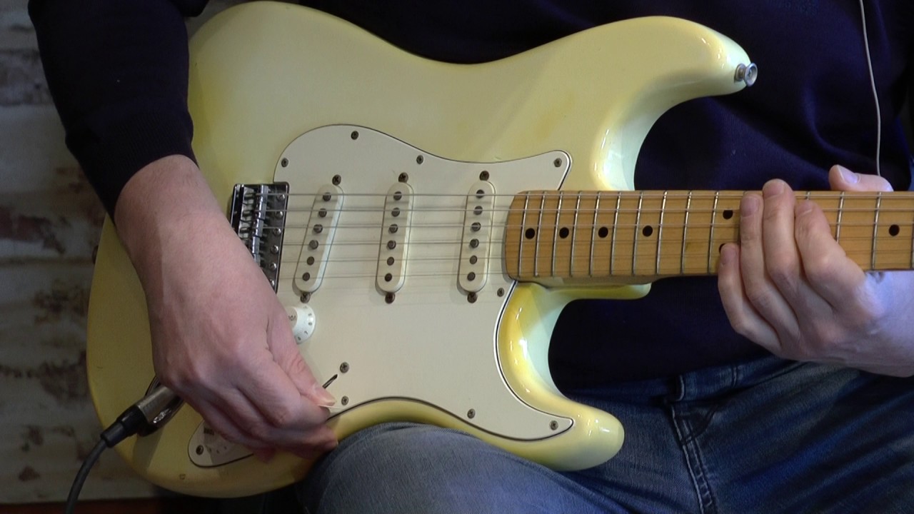 Fender Stratocaster 1972 Olympic White (on commission)