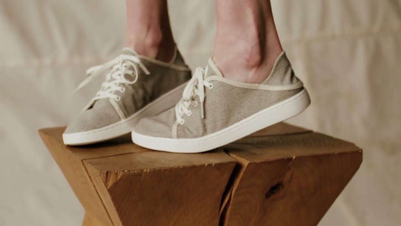 Preview of OluKai Pehuea Li Shoes - Women's Video