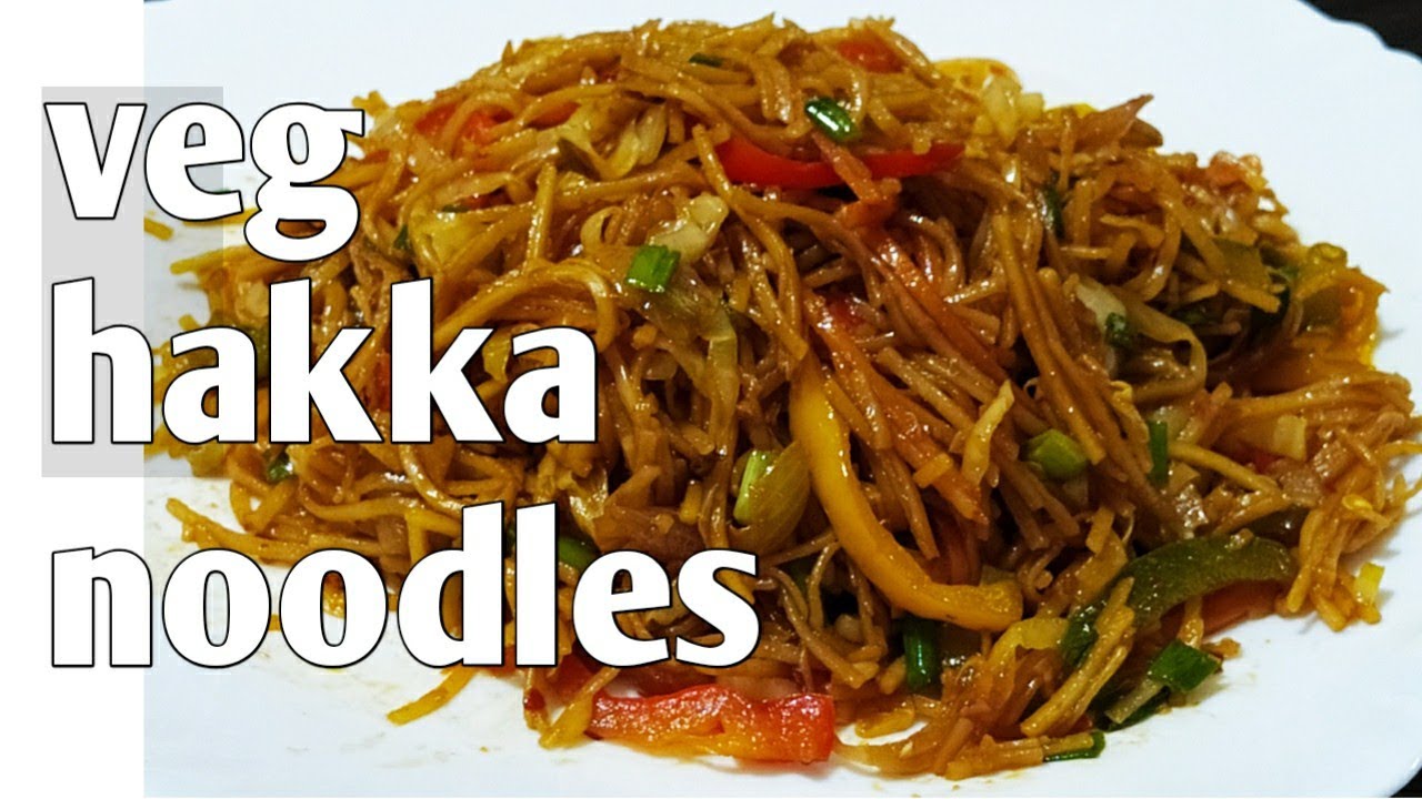 Hakka Noodles recipe using Ching's sauces | Chow mein recipe | Street ...