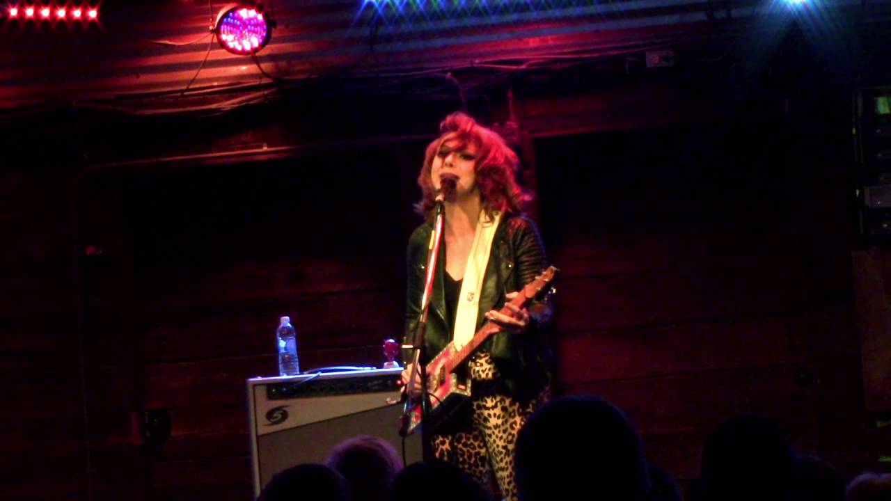 Watch Samantha Fish - "Turn It Up" - Knucklehead's, Kansas City, MO - 10/14/16 on YouTube Watch Samantha Fish - "Turn It Up" - Knucklehead's, Kansas City, MO - 10/14/16 on YouTube