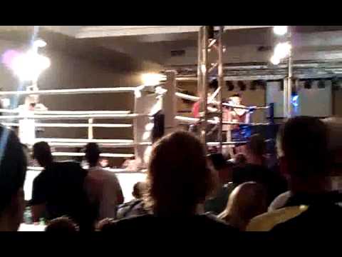 16 Apr 11 - Sean Dawson v Andy Le Round 2