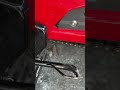 エンジンをかけてチェーンを触ってはいけない理由