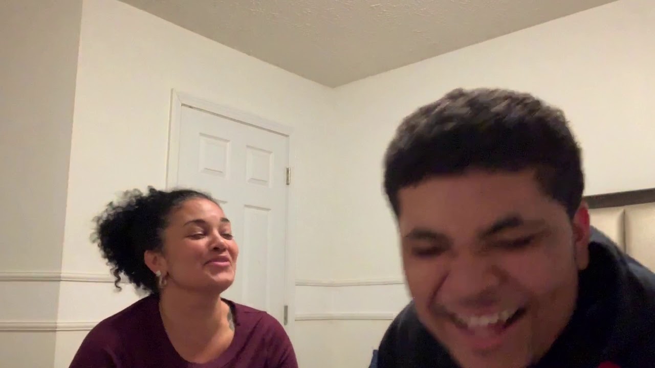TRUTH OR DARE WITH MY MOM...Told my crush her 🐱 stinks