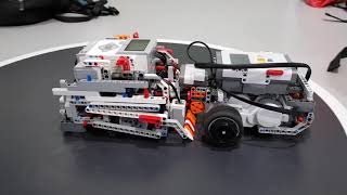 Битвы Sumo. Lego Mindstorms ev3. Конструкция робота и программа.