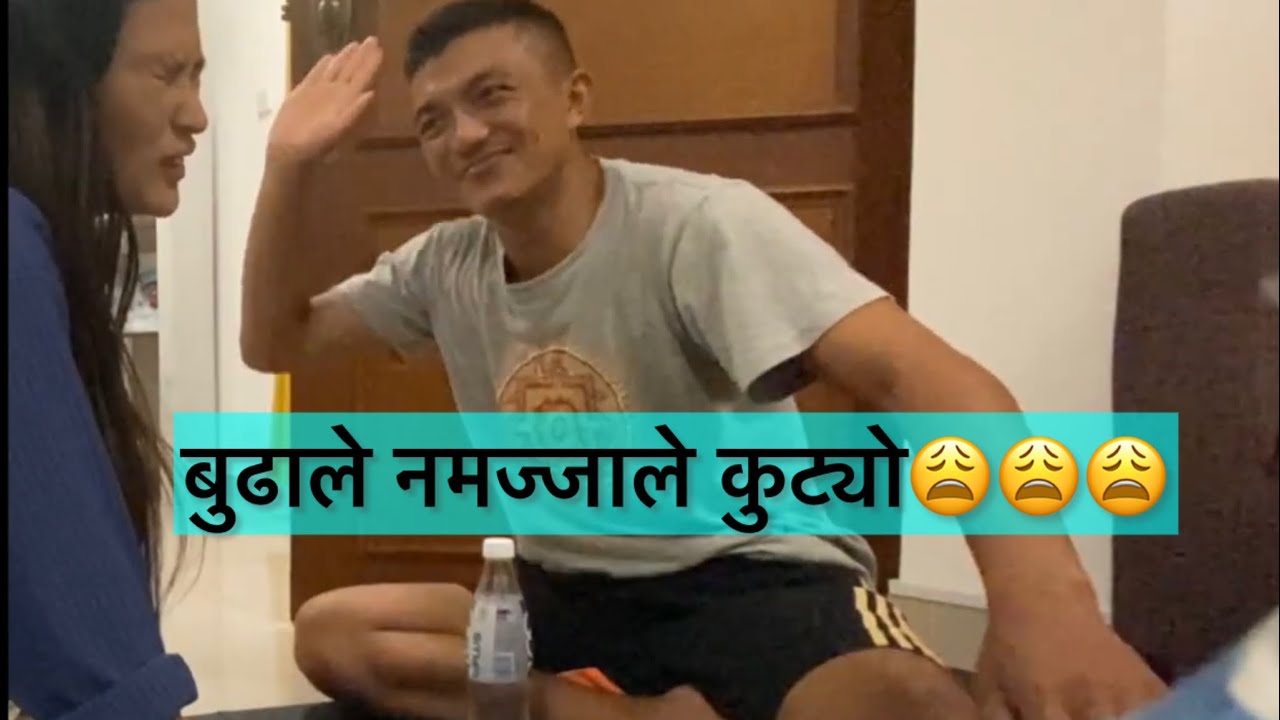 Bottle Flip challenge/ SLAP GAME😁😁 Husband~Wife👩‍❤️‍👨