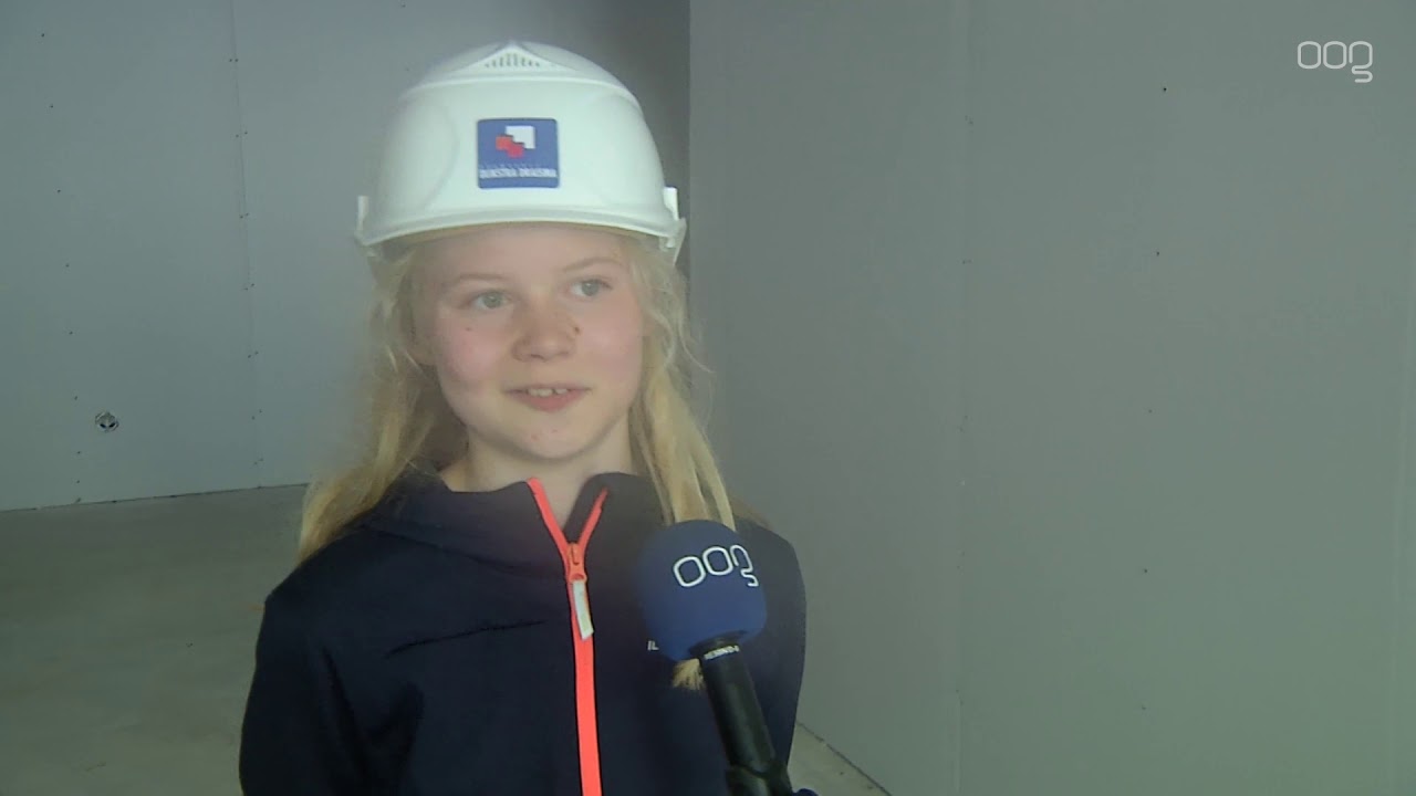 Schatkist voor de toekomst ‘ingemetseld’ in kindcentrum Ten Boer