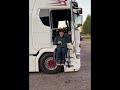 Norwegian wheelchair trucker bernie bergan showing how its done
