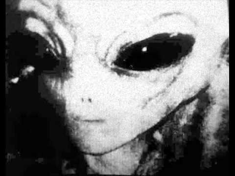 "THE GREY"-Alive Baby Alien/1951-UFO original16 mm film/NASA-Area 51 crash-the lost grey et.