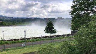 Oregon: Bonneville Lock and Dam