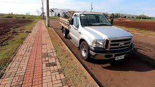 F-350 Grande camioneta ou Pequeno caminhão.