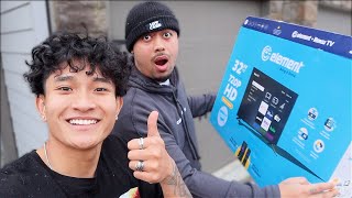 Surprising Mightyduck W/ $1000 TV! *shocking*