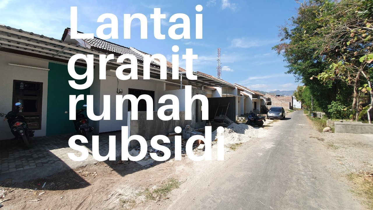 Standard rumah  subsidi pakai  lantai granit  plafon trap 