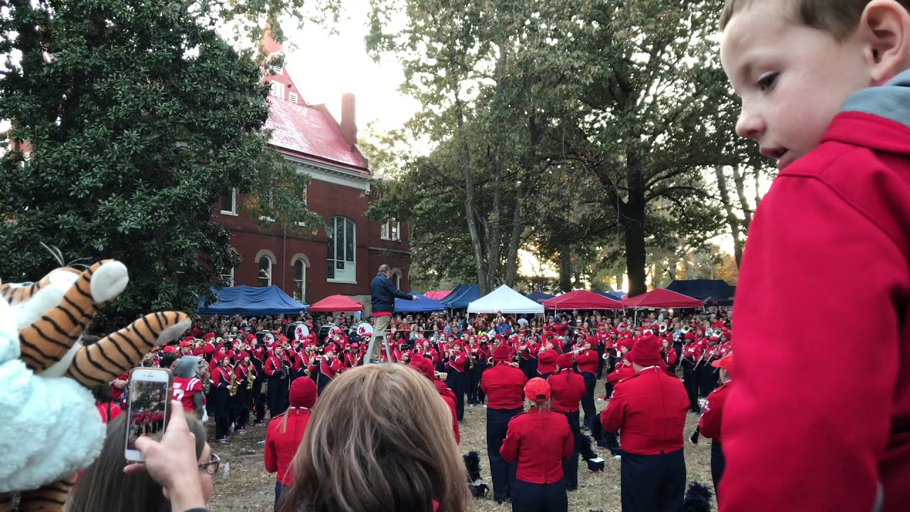 The Pride of the South University of Mississippi in Grove Performance ミシシッピ大学 Nov. 16 2019