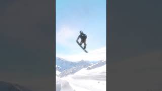 Somewhere between genius and chaos? 😲🤯☠ #redbull #snowboarder #snowears Details