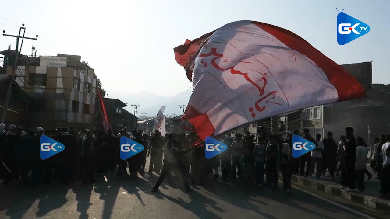 Thousands join 8th Muharram procession along MA road in Srinagar