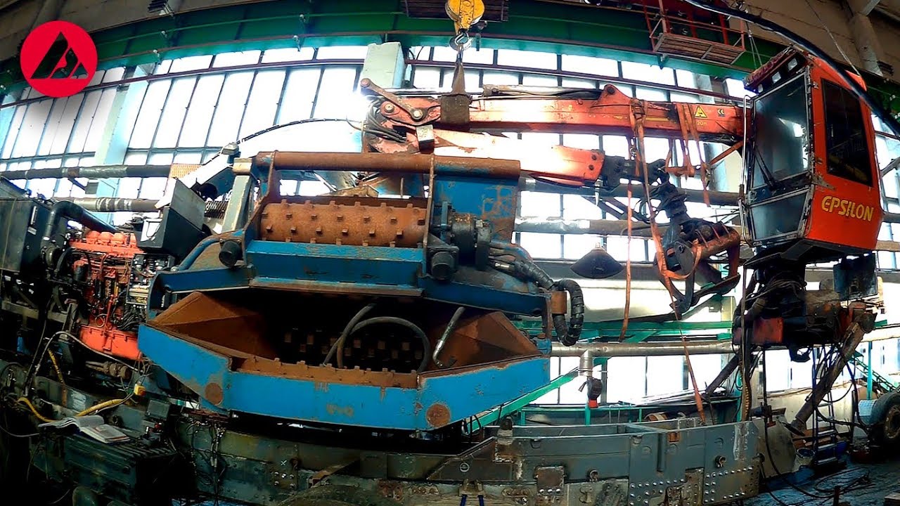 ACTION, Установка манипулятора на дробилку \"Грузовики шасси\" - YouTube