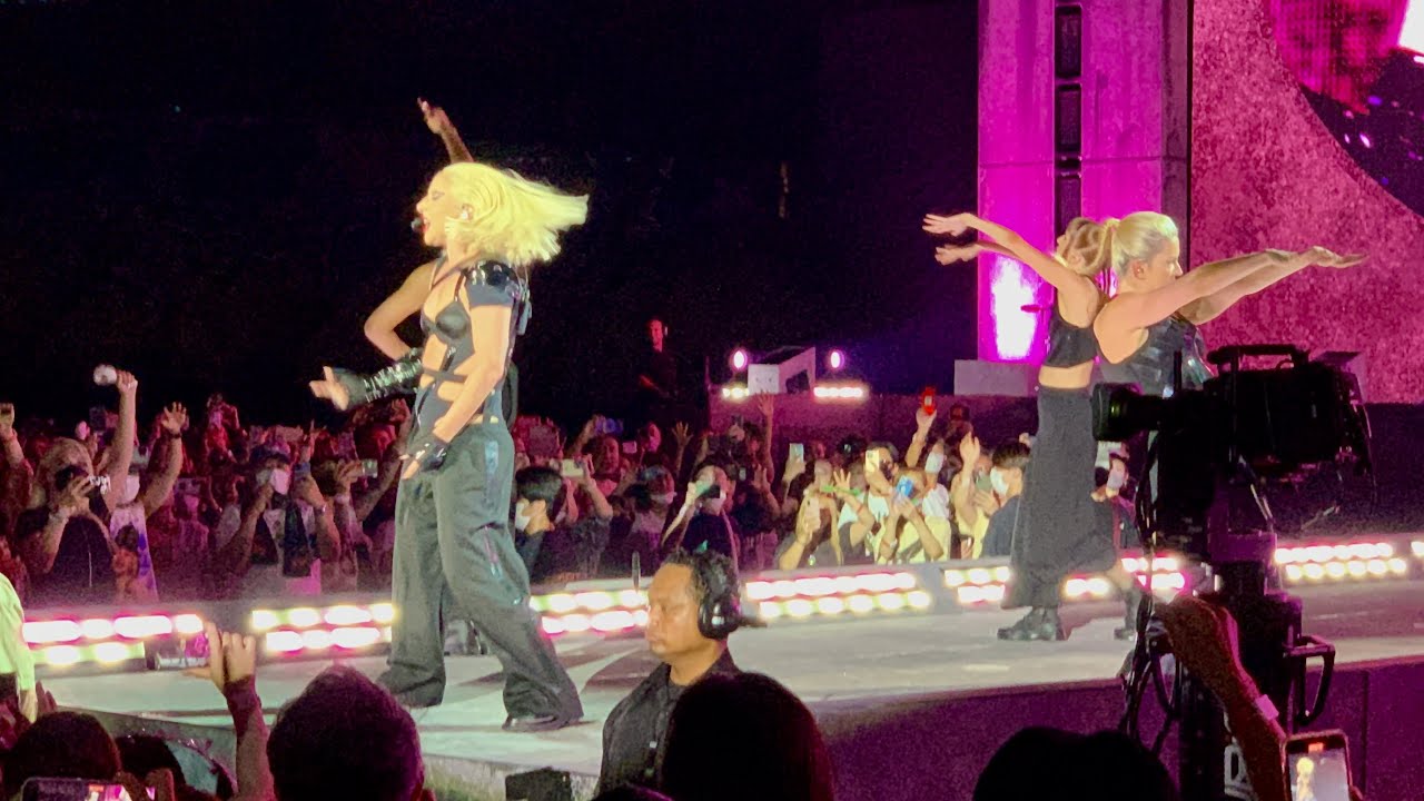 Lady Gaga LIVE @ THE CHROMATICA BALL JAPAN TOKYO 🇯🇵 ベルーナドーム 2022/09/04 DAY2  - Love Game ❤️