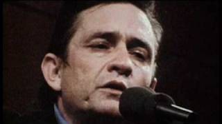 Rare Footage of Johnny Cash Performing At Prison chords