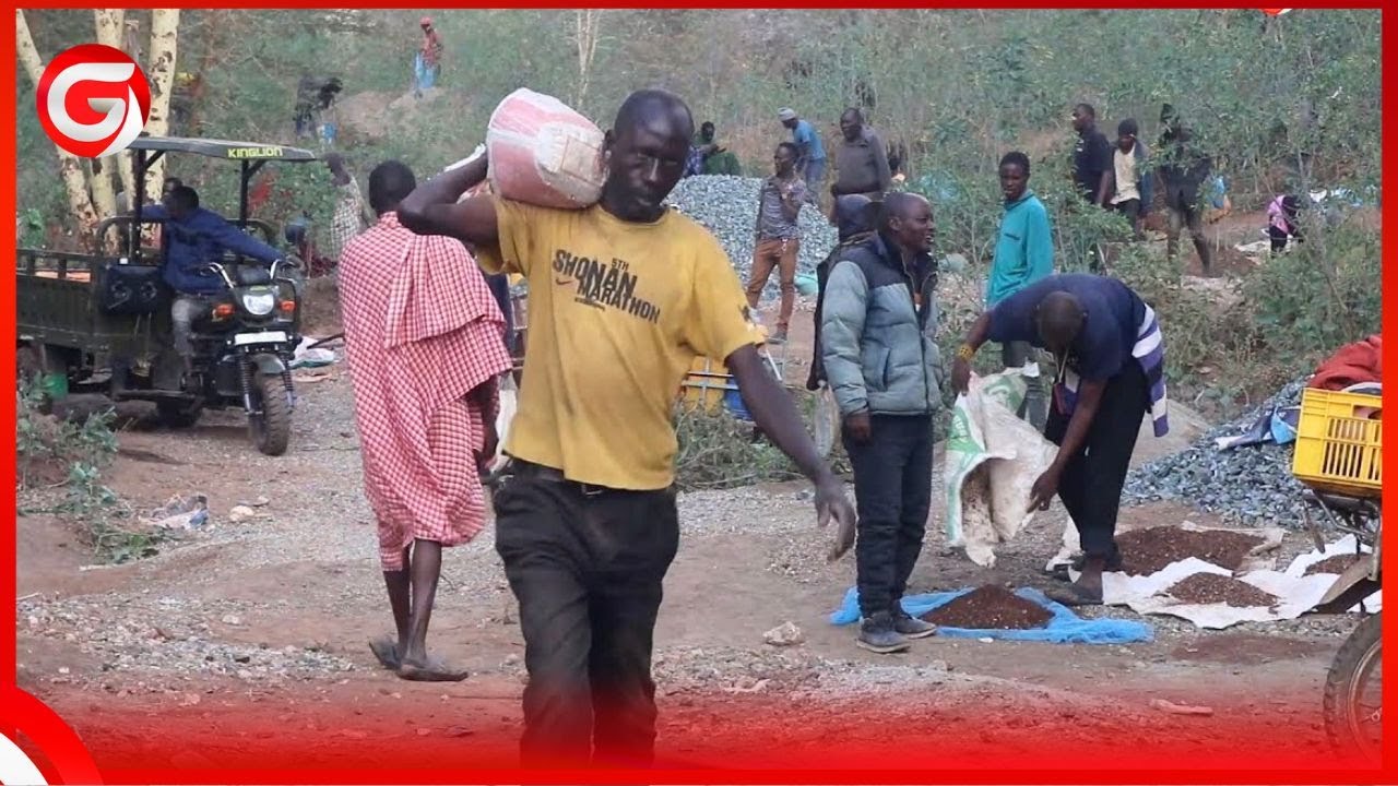 TAJIRI MKUBWA wa MADINI TESHA AFUNGA MWAKA kwa KUGAWA MCHANGA WENYE MADINI BURE ARUSHA...