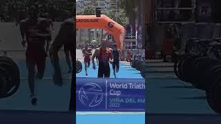 The sprint was on in Viña del Mar 2022 🔥 #Triathlon #sprint #shorts