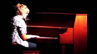 Maggie Talent Show.m4v